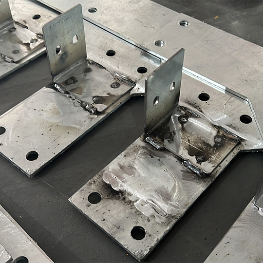 Support de soudure de tôle Fabrication de fabrication de métal de panneau avant