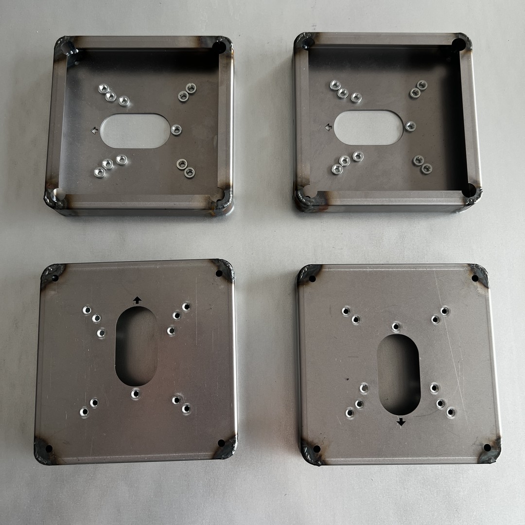 Fabrication de tôles de pièces en acier inoxydable en aluminium