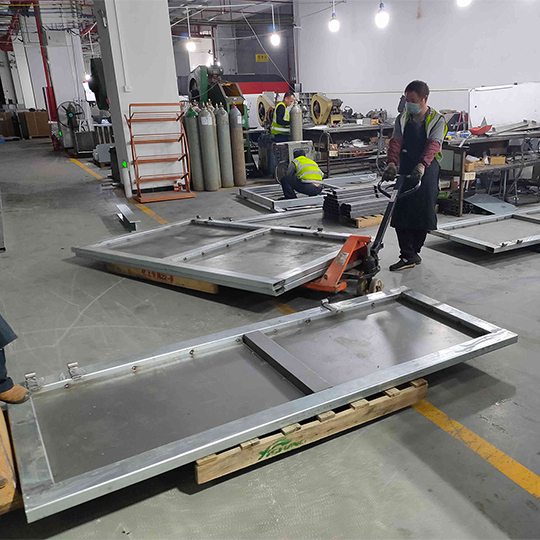 Hangar de compostage robuste Cintrage Soudage des métaux Fabrication